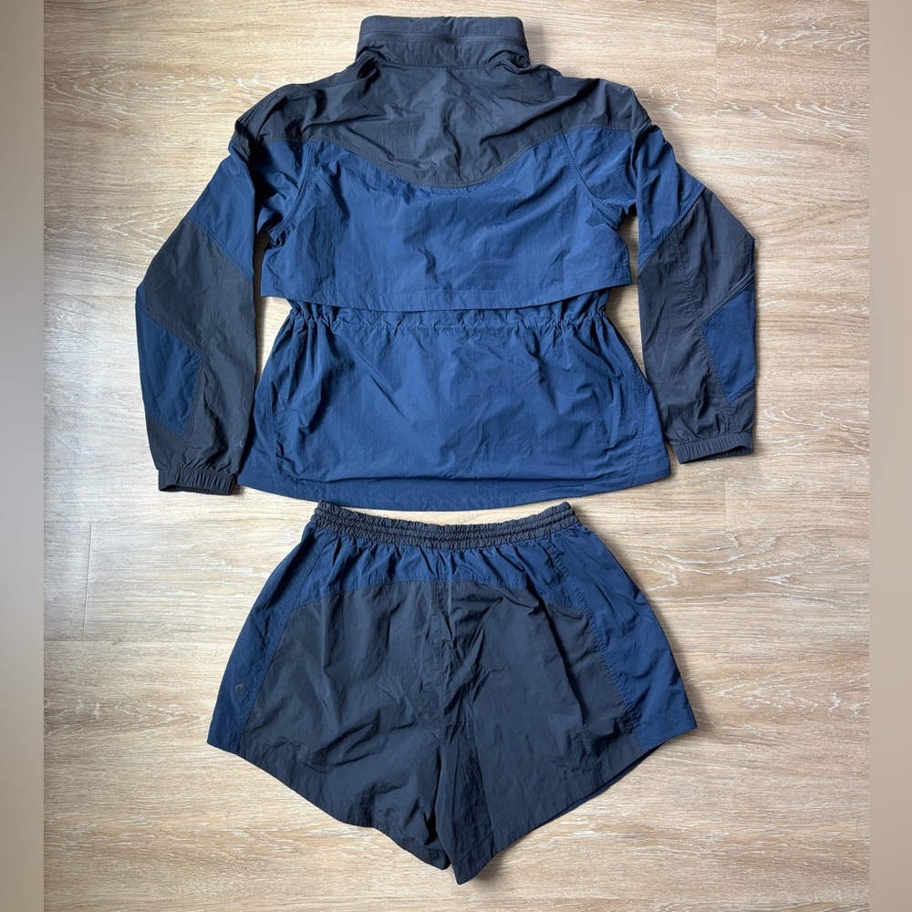 Lululemon Set Evergreen Anorak
Jacket and Shorts Size 4/6 True Navy - Picture 2 of 7